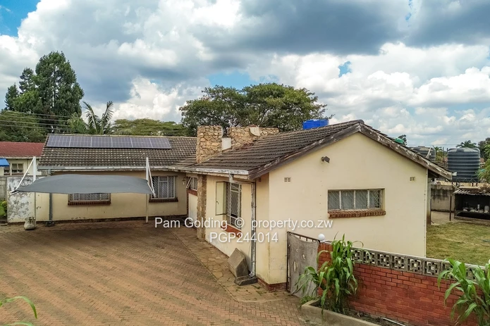 Neat Family Home for sale!!