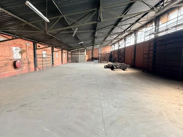Warehouse & Factory