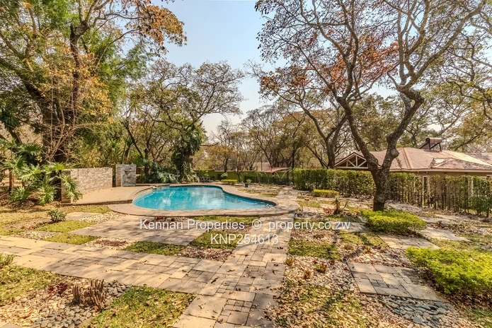 Stunning Suburban Space!
