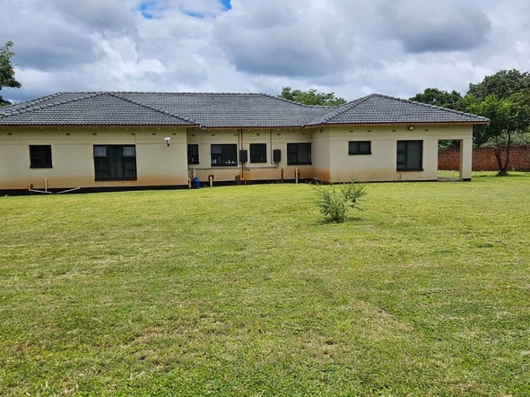 5 Bedroom House