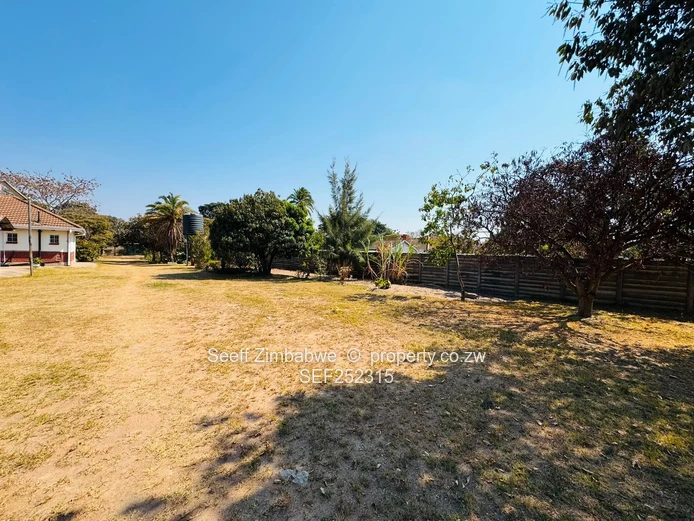 Prime 1-Acre Investment & Residential Gem in Parktown, Waterfalls!