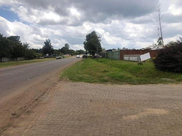 Commercial & Industrial Land