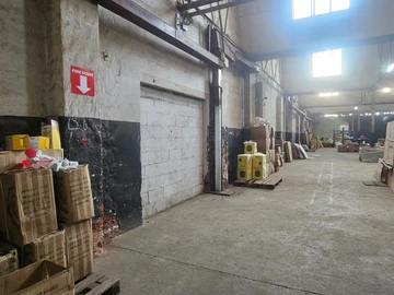 Warehouse & Factory