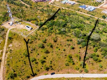 Commercial & Industrial Land