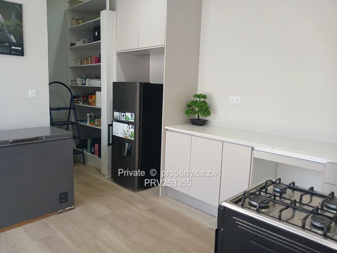 Spacious 2-Bedroom Unit for Rent - Arlington East