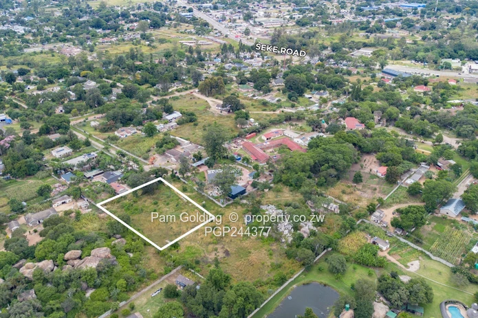 Vacant Residential Stand in Hatfield