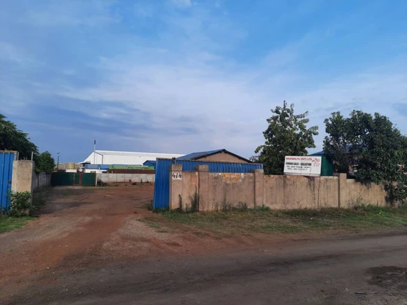 Commercial & Industrial Land