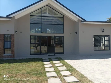 3 Bedroom Townhouse Complex