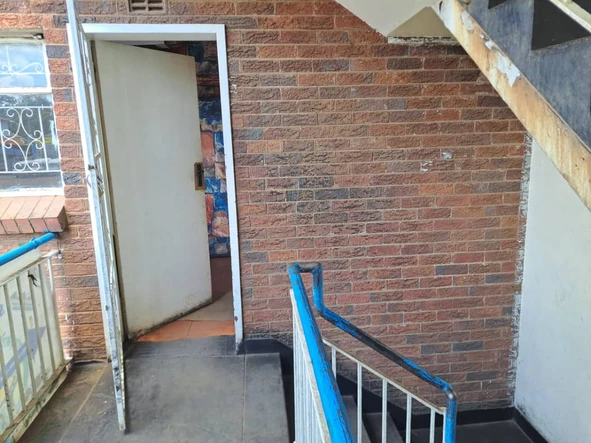 3 Bedroom Flat & Apartment