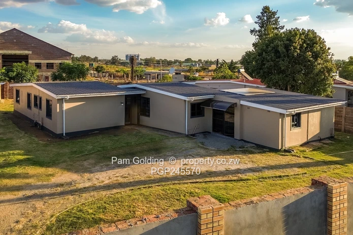 3 Bedroomed House for Sale in Sunridge