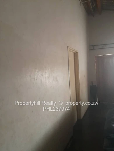 Chitungwiza Unit K (Sole Mandate)