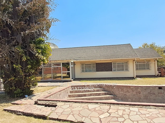 Elegant Home in Avonlea