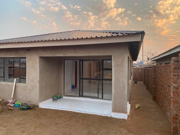 4 Bedroom House