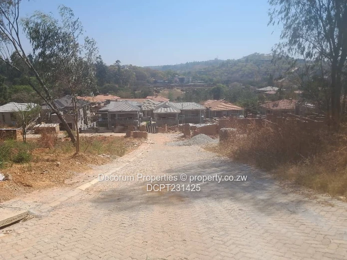 Prime 400 m² Residential Stand for Sale in Carrick Creagh