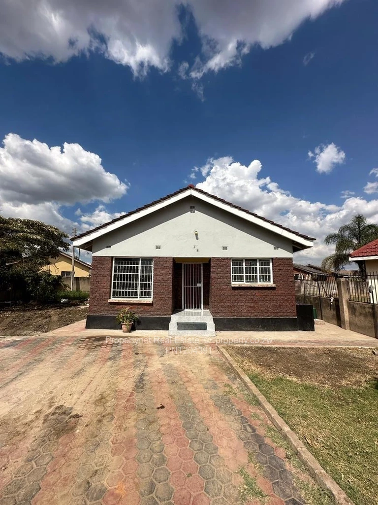 3 Bed Houses for Sale in Tynwald PNT204391