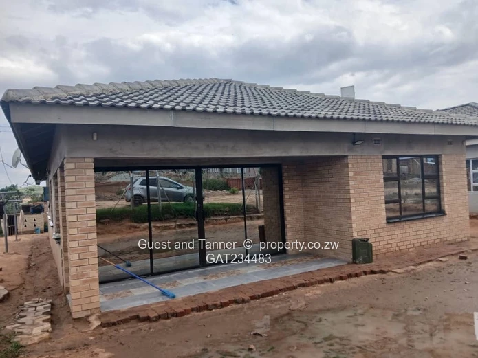 Modern 4-Bedroom House in Cherutombo Extension near Marondera
