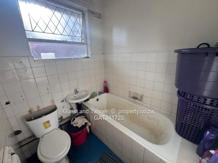 1 Bed Flat For Sale Avenues area (Sole Mandate)