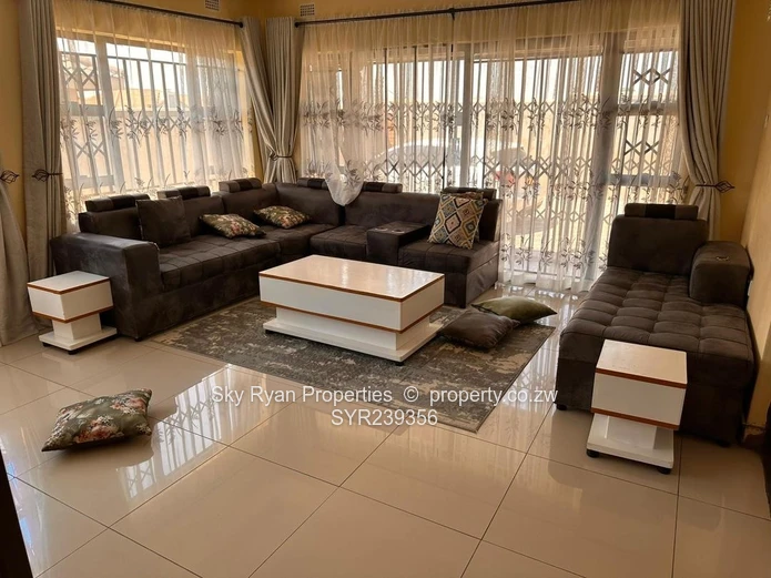 Zimre Park House To Let