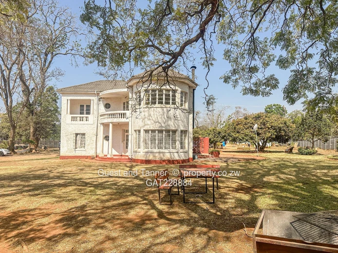 Commercial Property For Sale In Marlborough 