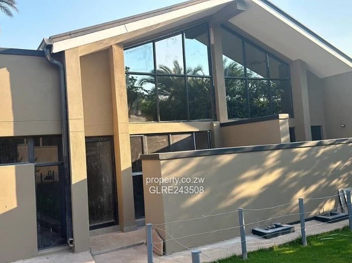 Modern 3-Bed Avondale House to Rent — Borehole & Carport