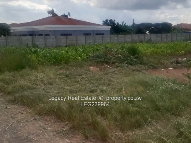 Prime Manresa Stand For Sale Near Women’s University,1,900sqm Development Stand .