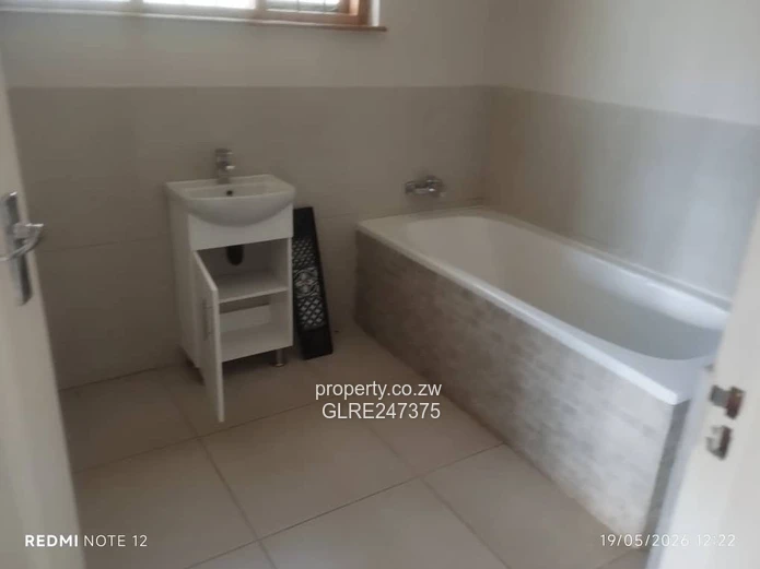 Borrowdale Brooke 3BR House - Pool, Borehole, Garage
