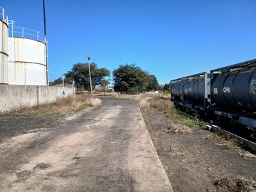 Warehouse & Factory