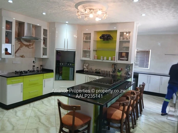 ULTIMATE RETREAT: Self-Sufficient 10-Hectare Plot (Resort/Farm/Venue) Near Lake Chivero.