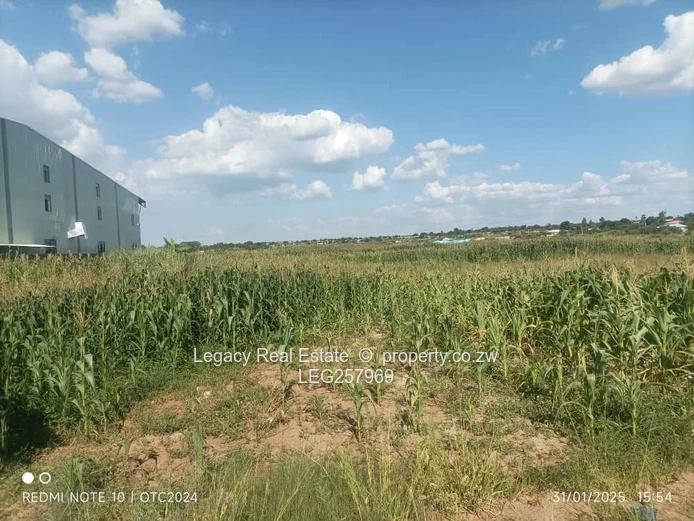 2,160ha Industrial Land — Waterfalls (Tarred Roads, Warehouse Nearby)