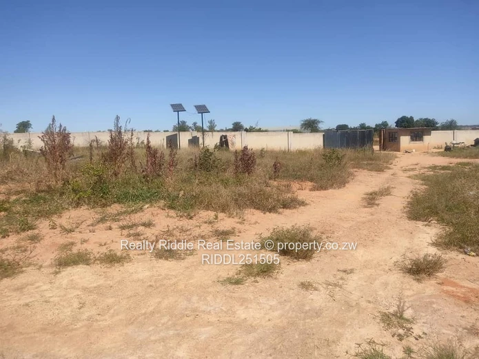 Southlea park commercial property for sale