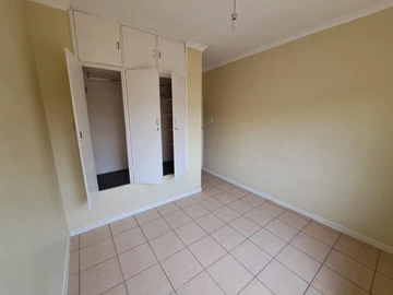 3 Bedroom Garden Flat
